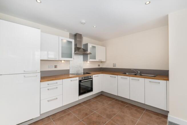 Kitchen (2)