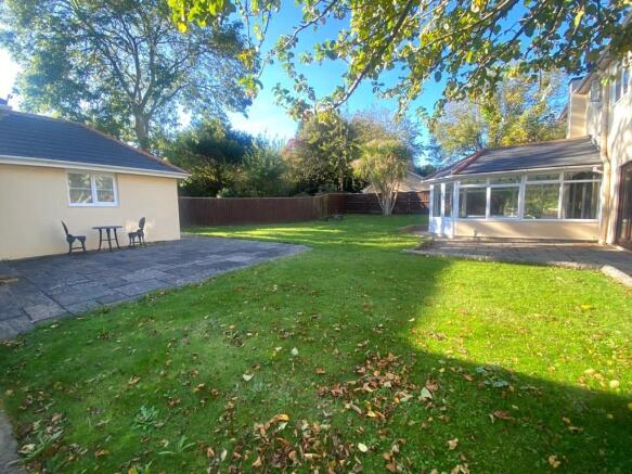 Garden & Annexe