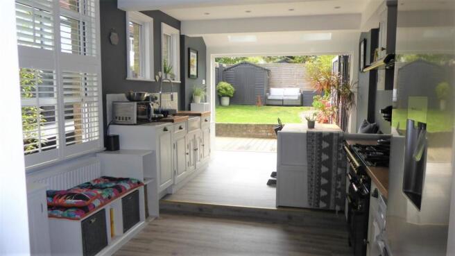 KITCHEN VIEW 2