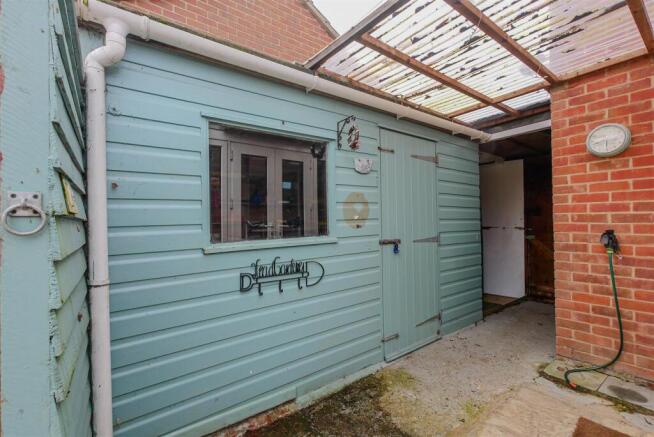 Shed