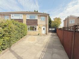 44, Robin Close, Bradford BD2 2EZ