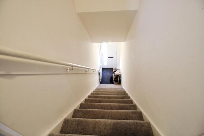 2 bed Apartment for sale Image 5