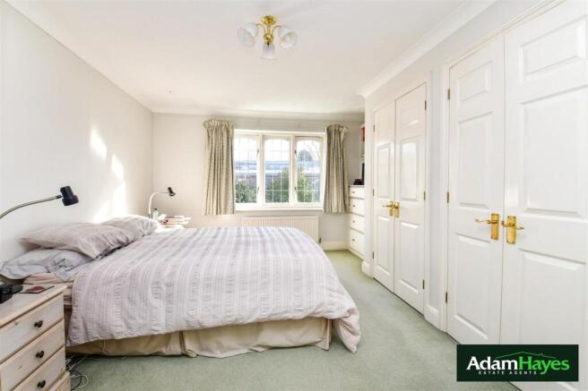 Windermere Avenue, Finchley N3 photo 3
