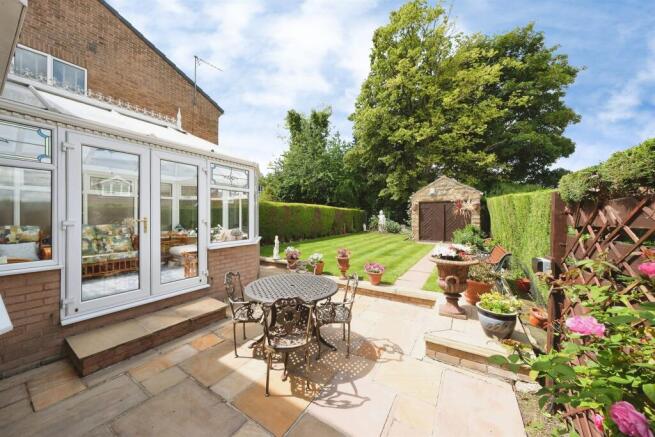 4 bed Detached for sale Image 4