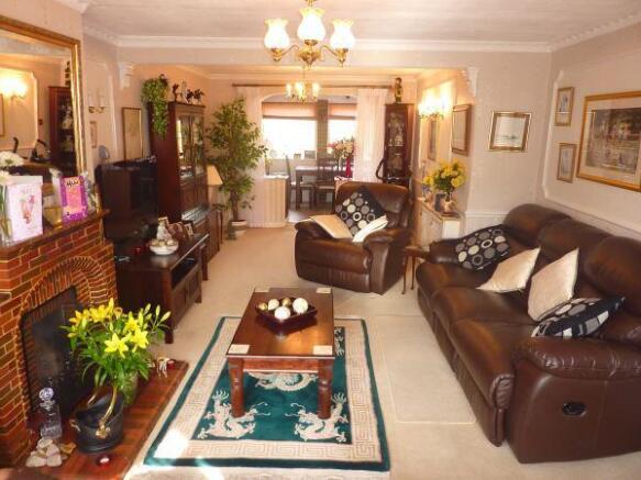 Through Lounge