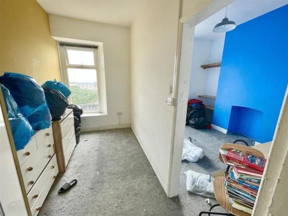Dressing room/study