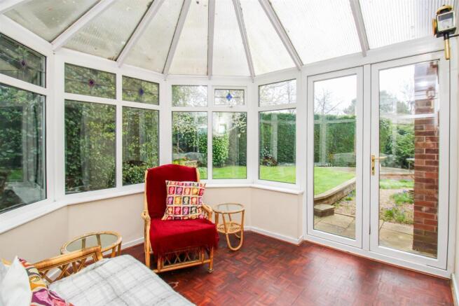 3 bed Detached Bungalow for sale Image 8