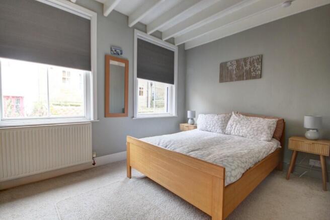 4 bed Cottage for sale Image 6