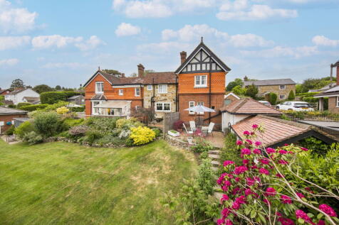 Harlequin Lane, Crowborough