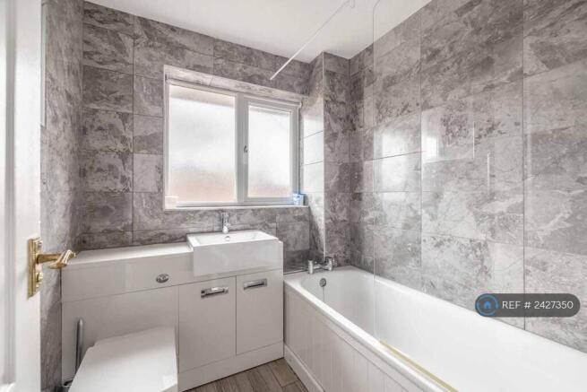 1st Floor Bathroom