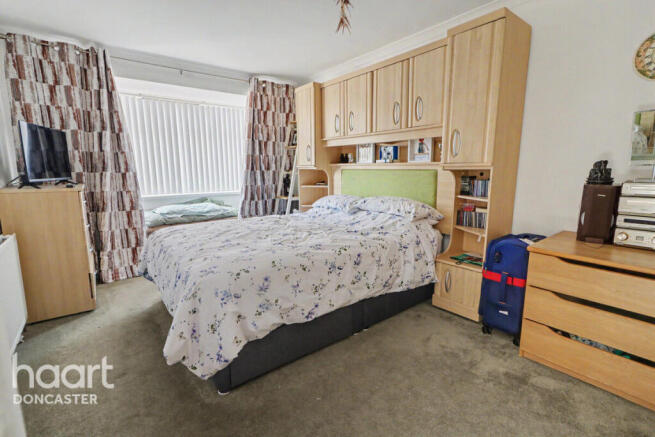 2 bed Bungalow for sale Image 8