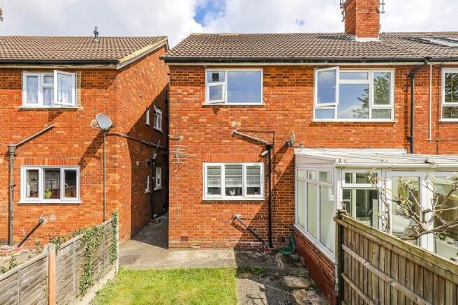 237 Colney Hatch Lane, Barnet, N11 3DH_21.jpg