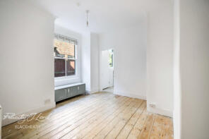 241, Eastcombe Avenue, London SE7 7LJ