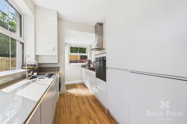 3 bed Terraced for sale Image 7