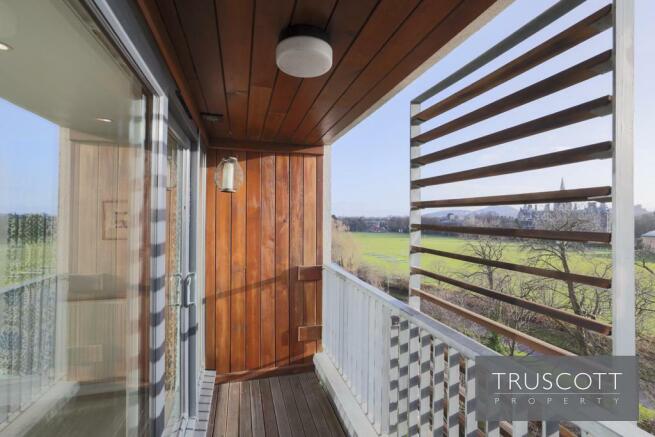 Private Balcony 