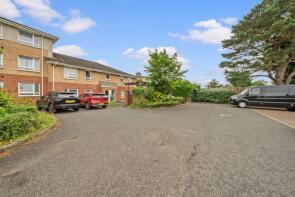 19, Whinny Burn Court, Dollar Park, Muirhouse, Motherwell ML1 2LW