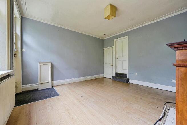2 bed Terraced for sale Image 6