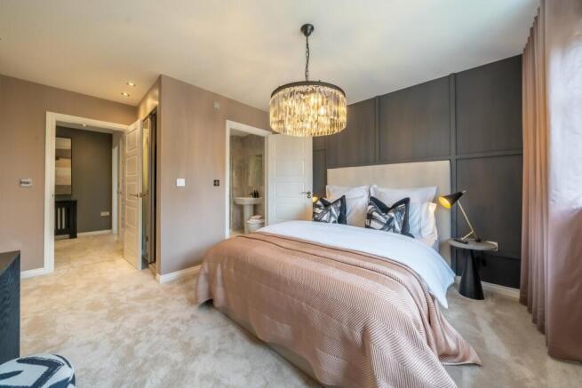 4 bed Detached for sale Image 6