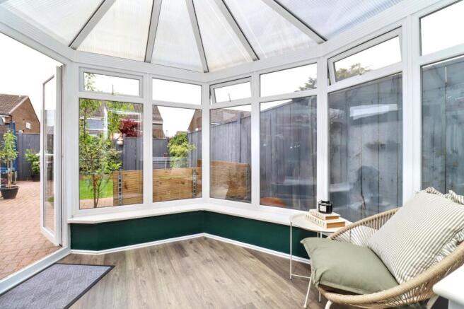 3 bed Semi-Detached for sale Image 10