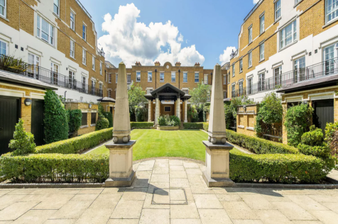 Lindsay Square, London, SW1V