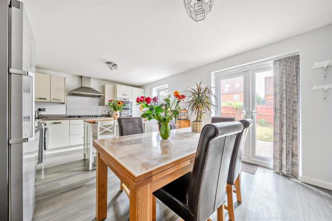 dining kitchen.jpg