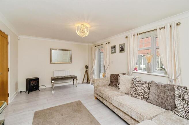 Bramwell Drive, Hednesford, Cannock photo 4