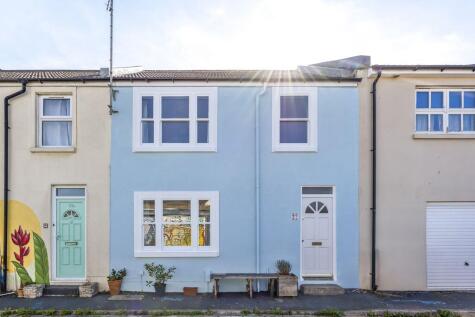 Newark Place, Hanover, Brighton BN2 9NT