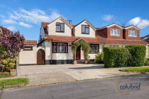 39, Fairmead Avenue, Hadleigh, Benfleet SS7 2UJ