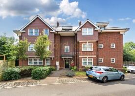 Flat 1, 1 Chamberlain Court, Rosebery Place, Mill Hill, London NW7 2FA