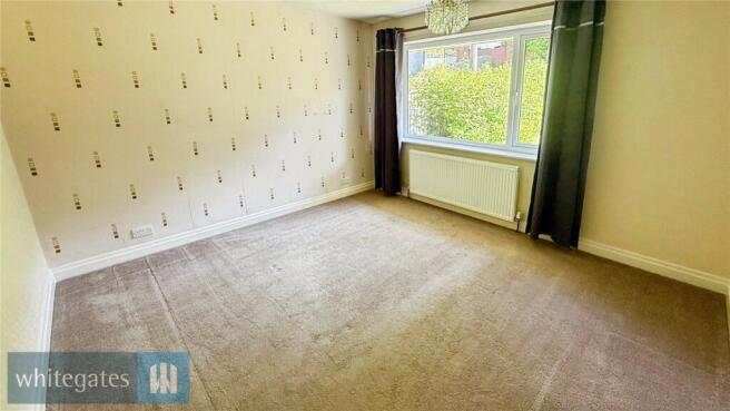 3 bed Semi-Detached for sale Image 6