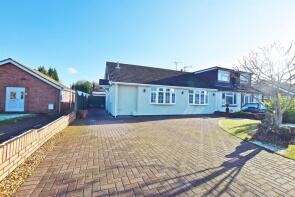 43, St Margarets Drive, Wigmore, Gillingham ME8 0NR