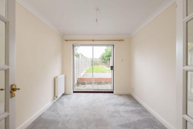 2 bed Semi-Detached Bungalow for sale Image 6