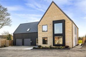 12a, Grafton Road, Brigstock NN14 3EY