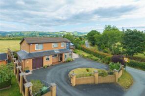 Oakfields, Trefeglwys, Caersws SY17 5QG