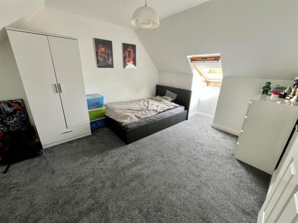 Wormley Court, Riccall Close, Hull photo 4