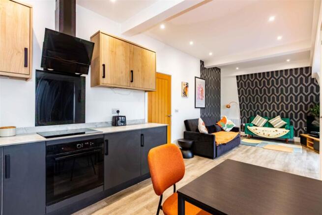 The Penthouse-15.jpg