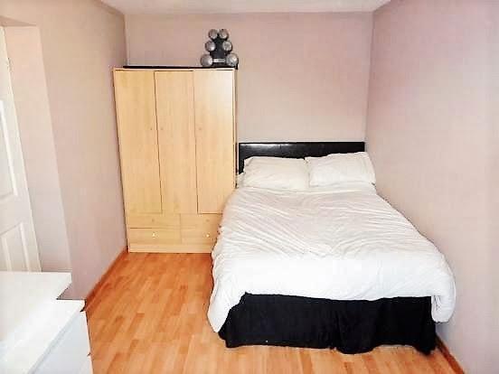 Bedroom 3 (Double)