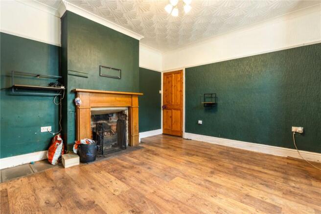 3 bed Semi-Detached for sale Image 5