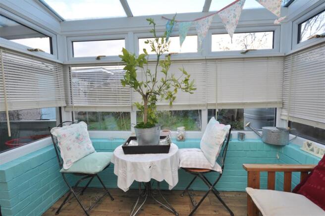 SUN ROOM