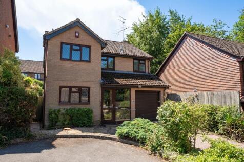 Lillywhite Crescent, Andover, SP10
