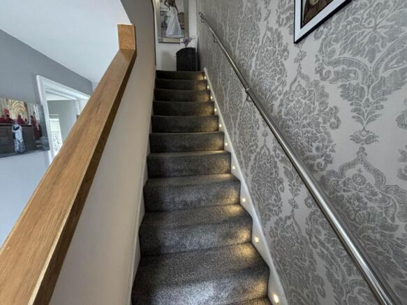 3 bed End of Terrace for sale Image 5