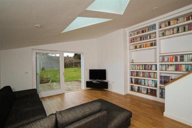Luxurious Snug/Family Room