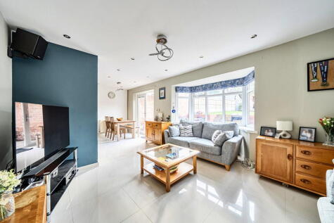 Oakdale Close, Oldbury, B68 8BA