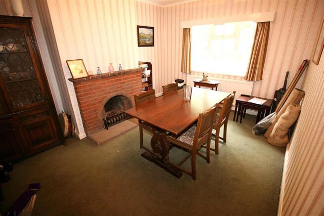 dining room.JPG