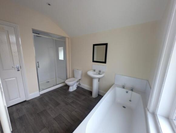 4 bed Terraced for sale Image 7