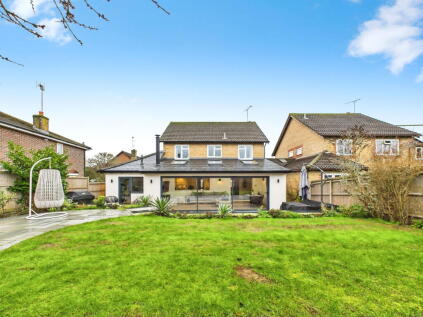 Park Farm Close, Horsham image 26