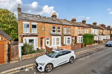 Lansdowne Road, Hounslow