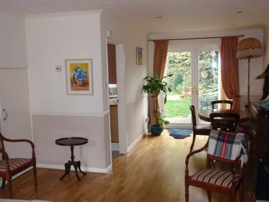 LOUNGE/DINING ROOM