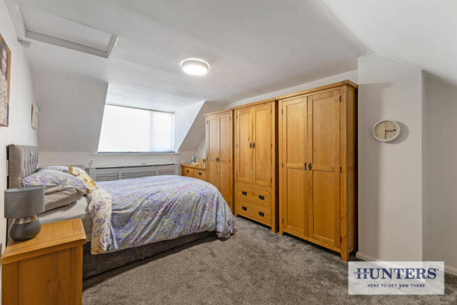 3 bed Semi-Detached Bungalow for sale Image 11