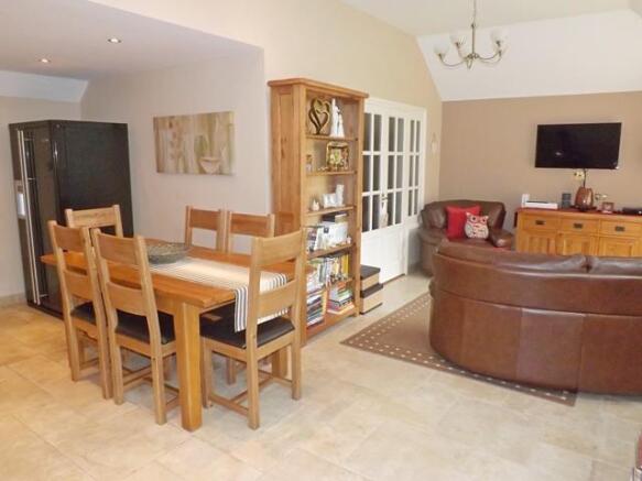 Kitchen Family Room